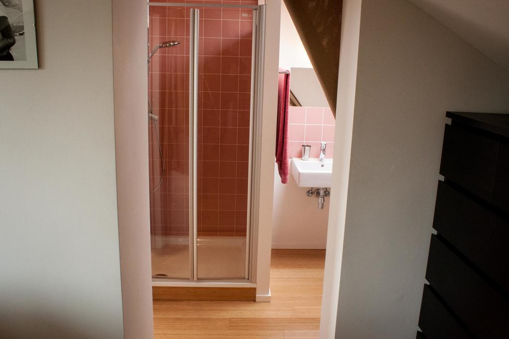 B&B Moensberg Linkebeek Ruang foto